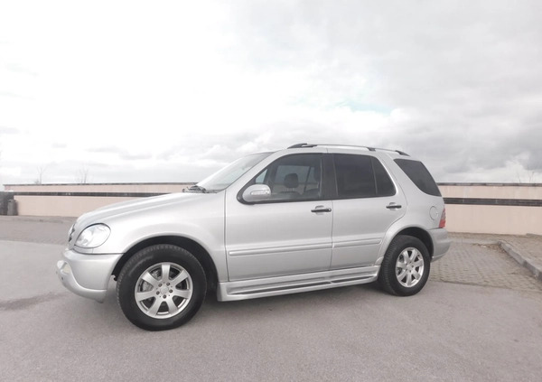 Mercedes-Benz ML cena 29999 przebieg: 196000, rok produkcji 2005 z Jarosław małe 436